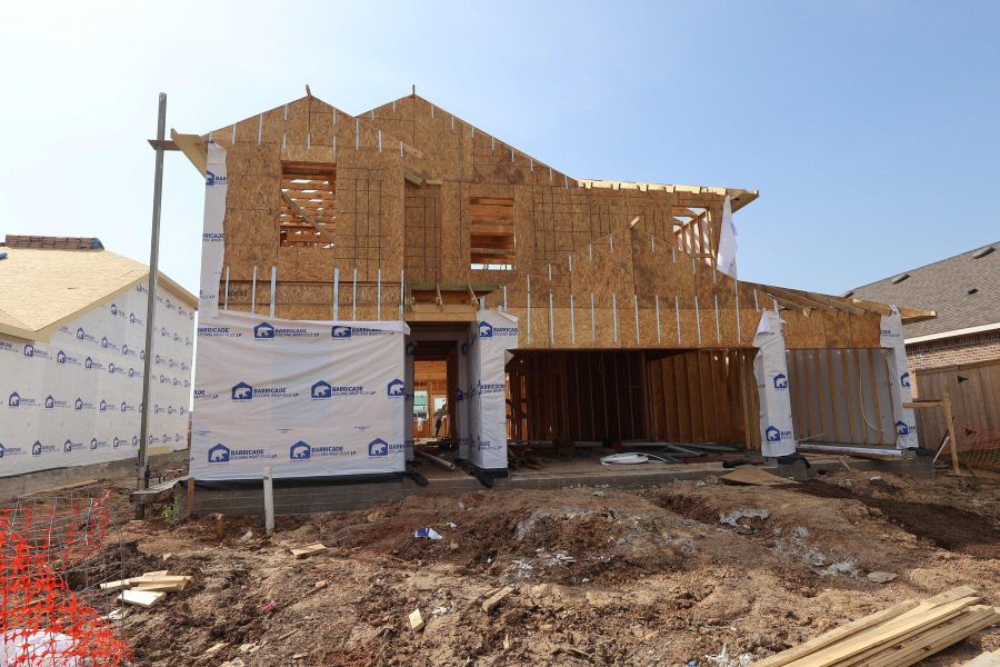 Two story home with 5 beds, 3 baths, and 3 car garage Two story home with 5 beds, 3 baths, and 3 car garage