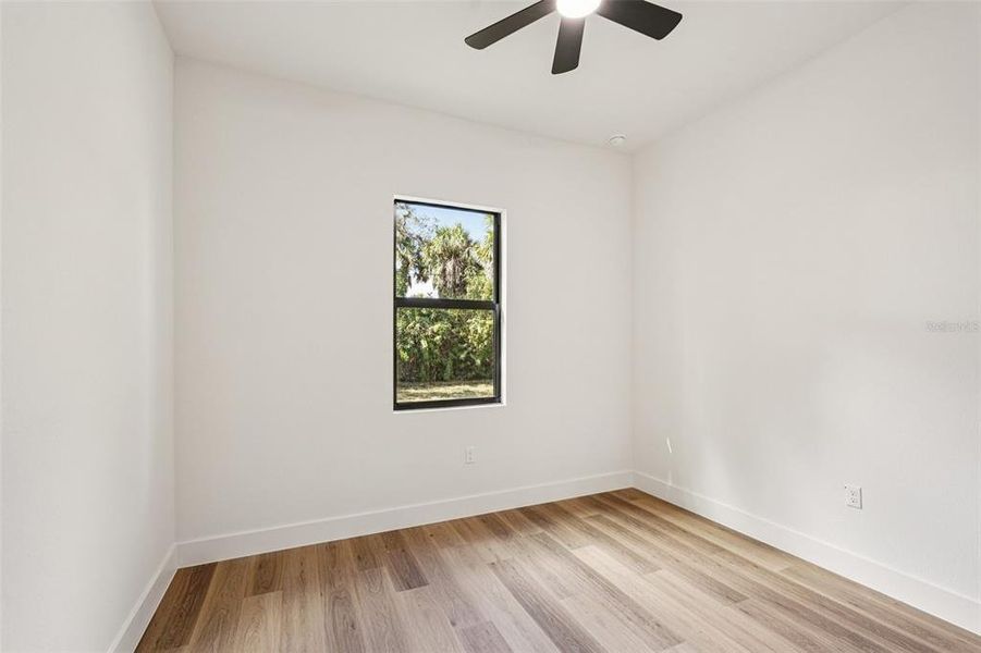 Spacious, unfurnished interior of a new home in , North Port (Image 22).