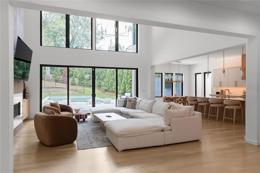 Furnished interior view inside a new home in , Atlanta (Image 47).