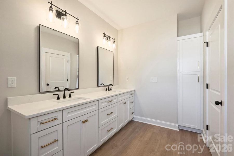 Furnished interior view inside a new home in , Lincolnton (Image 17).