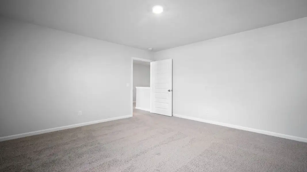 Spacious, unfurnished interior of a new home in The Retreat at East Argent, Ridgeland (Image 21).