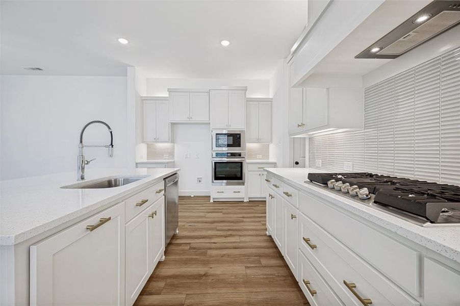 Furnished interior view inside a new home in , Frisco (Image 8).