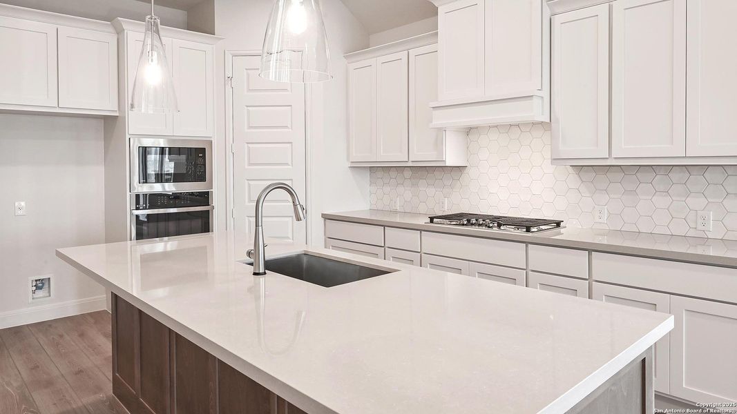 Furnished interior view inside a new home in Homestead 55', Cibolo (Image 16).