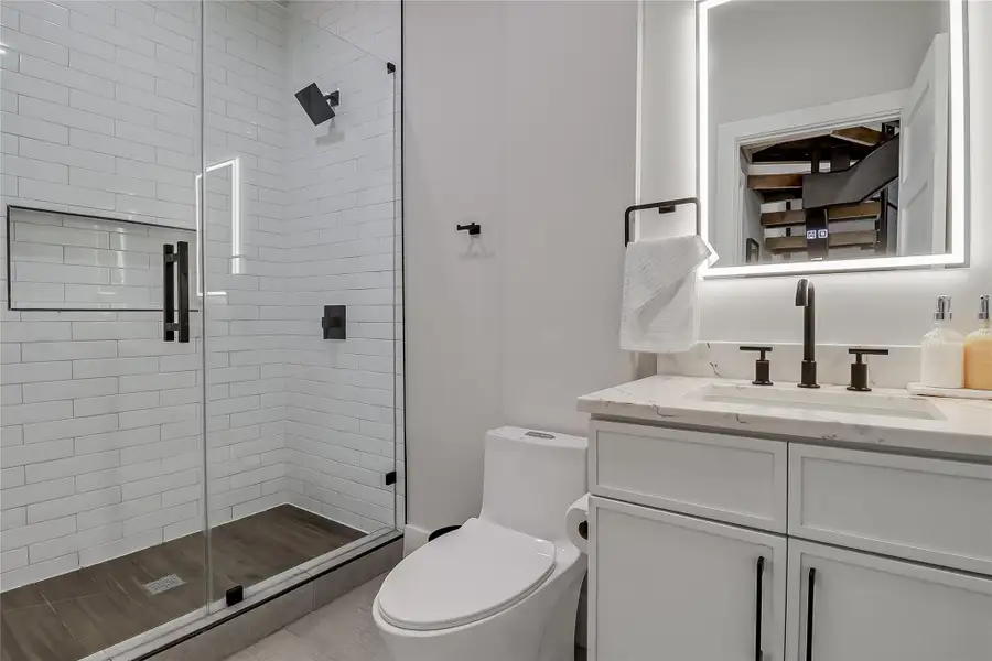 Furnished interior view inside a new home in , Austin (Image 4). Furnished interior view inside a new home in , Austin (Image 4).