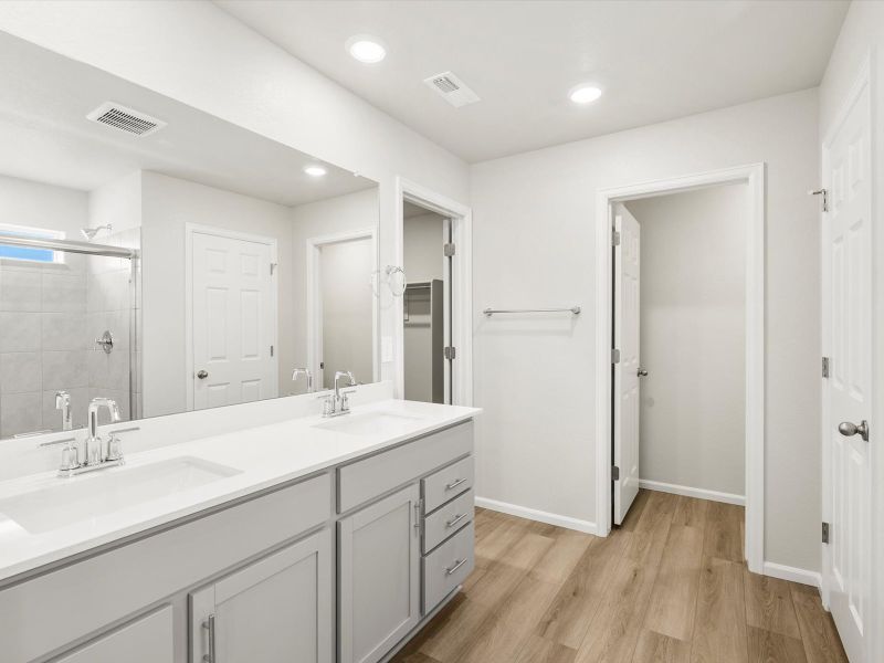 Welcome to the Chatfield floorplan. Welcome to the Chatfield floorplan.