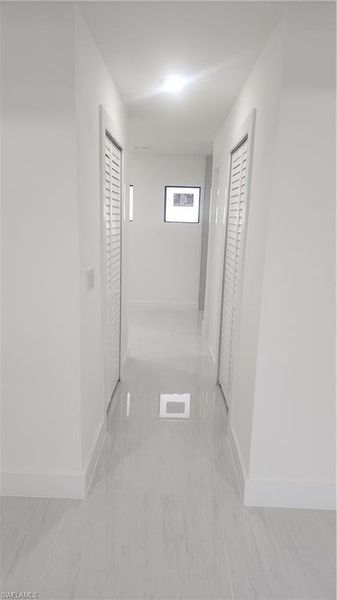 Spacious, unfurnished interior of a new home in , Lehigh Acres (Image 24).