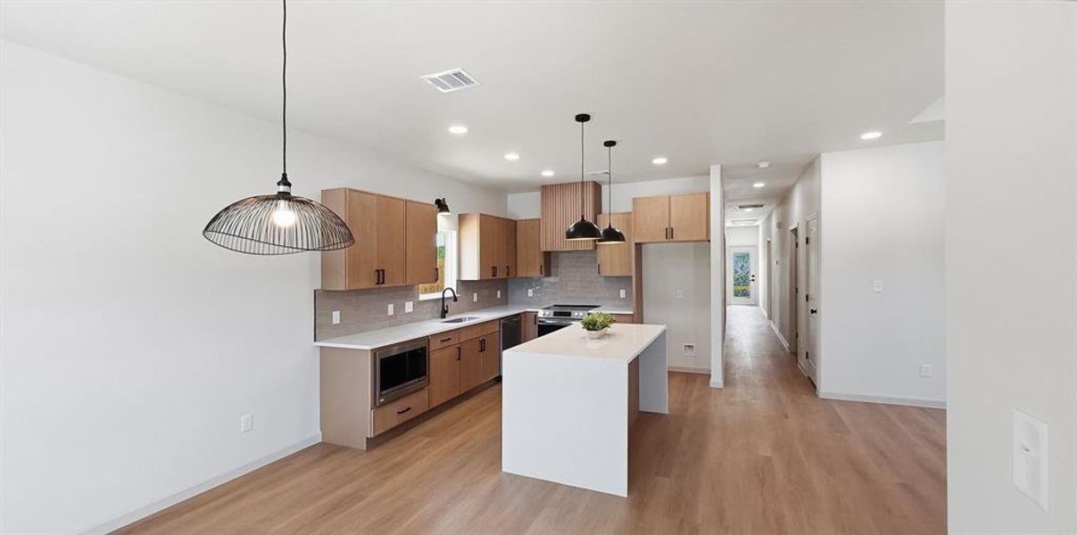 Furnished interior view inside a new home in , Granbury (Image 10).