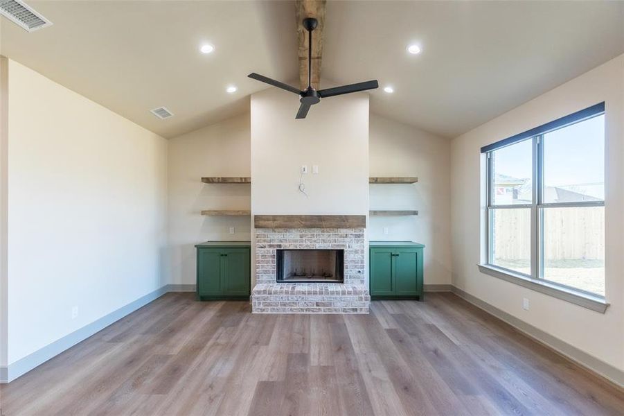 Image 36 of a home in .