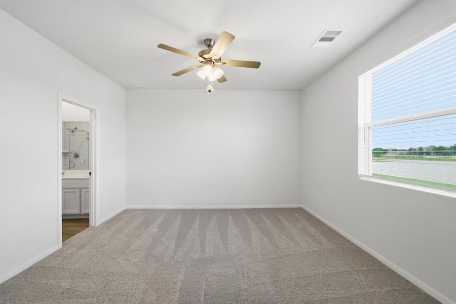 Spacious, unfurnished interior of a new home in Municipal Drive Townhomes, Leander (Image 21).