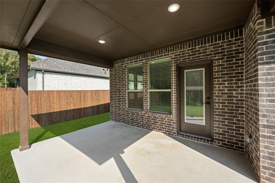 4422 Verbena- Patio-1 4422 Verbena- Patio-1