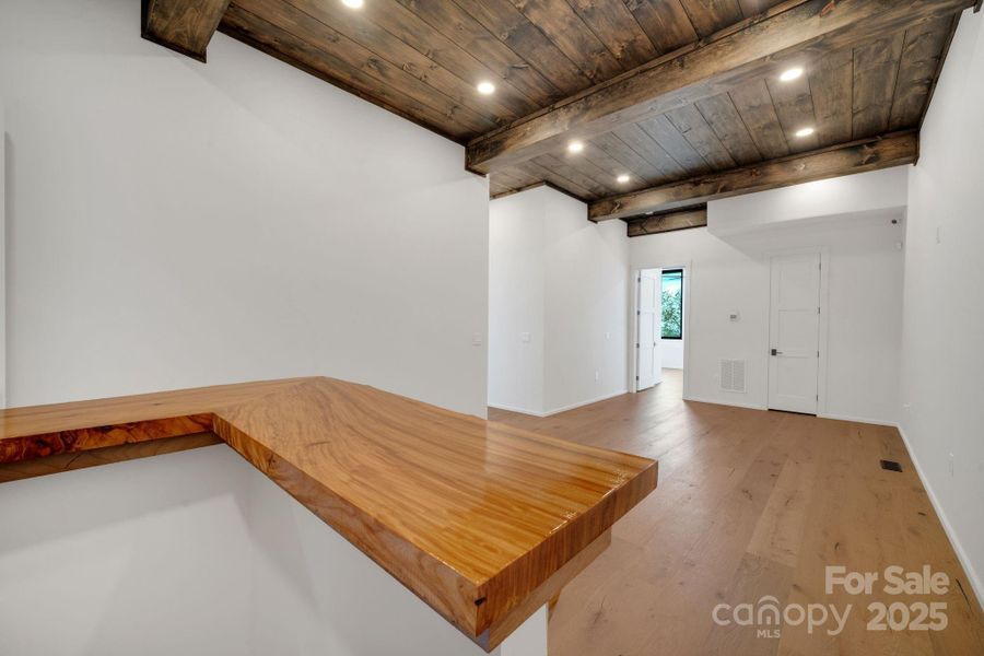 Image 32 of a home in .