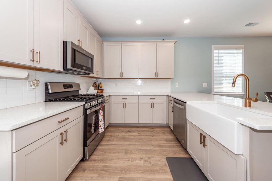 Furnished interior view inside a new home in High Point at Foxbank, Moncks Corner (Image 9).