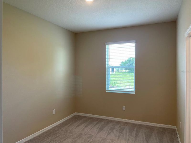 Spacious, unfurnished interior of a new home in , Dade City (Image 26).