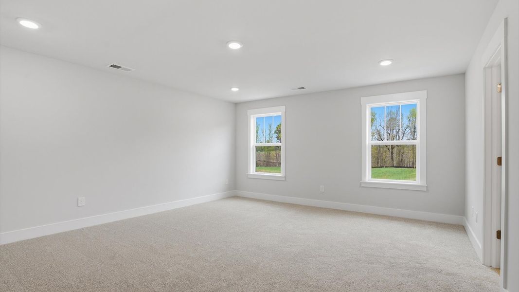 Furnished interior view inside a new home in Harrier Point, Woodruff (Image 19).