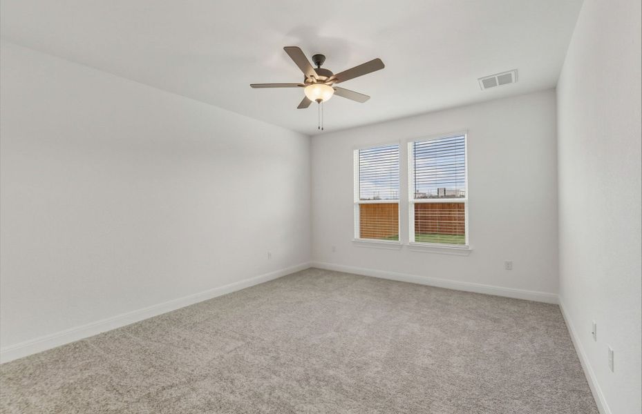 Spacious, unfurnished interior of a new home in Lagos, Manor (Image 18).