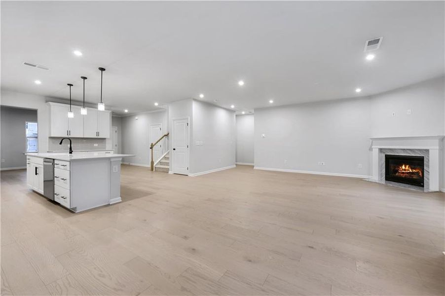 Spacious, unfurnished interior of a new home in Briar Creek, Atlanta (Image 14).