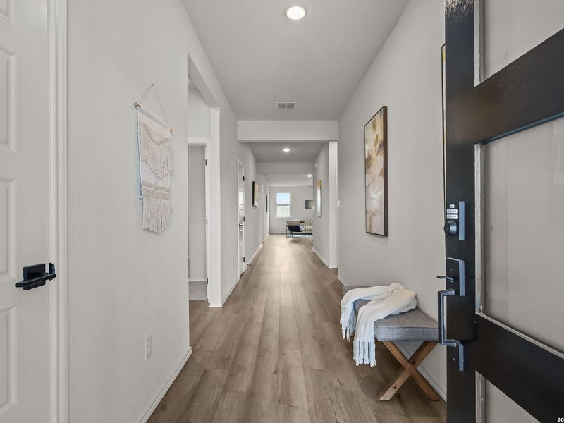 Furnished interior view inside a new home in Hannah Heights, Seguin (Image 5).