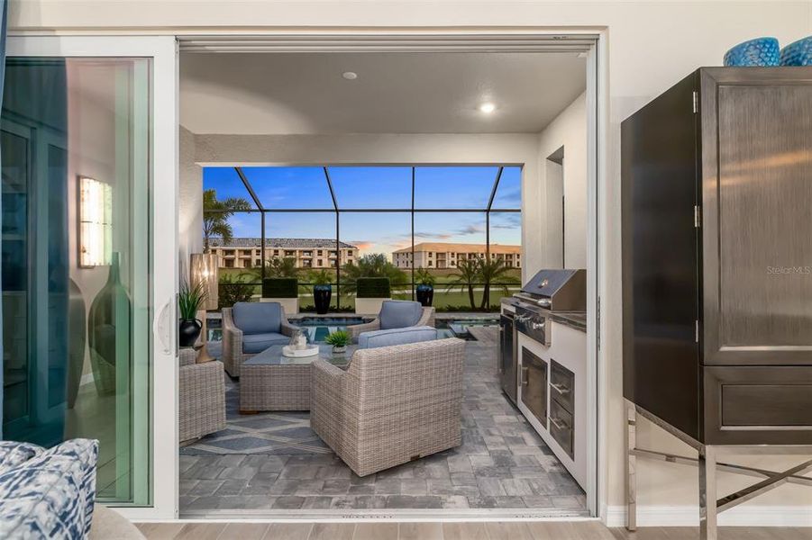 Exterior details and patio area of a home in , Lakewood Ranch (Image 4).