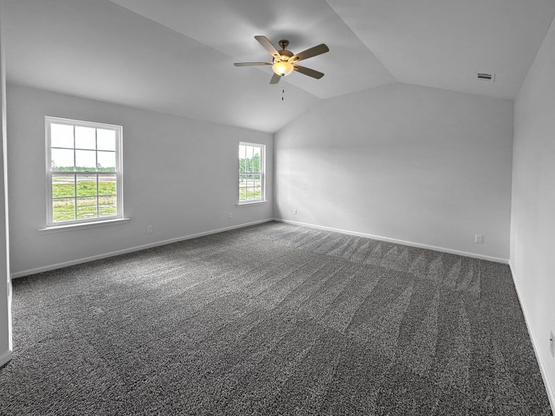 Spacious, unfurnished interior of a new home in Doctor's Creek, Ludowici (Image 15).