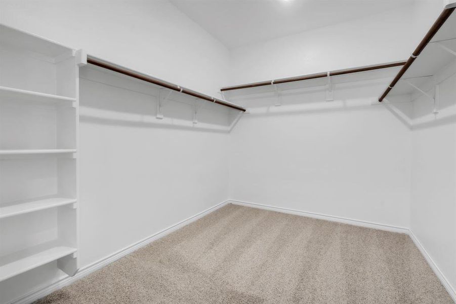 Spacious, unfurnished interior of a new home in The Landing at Hidden Lakes, McKinney (Image 20). Spacious, unfurnished interior of a new home in The Landing at Hidden Lakes, McKinney (Image 20).