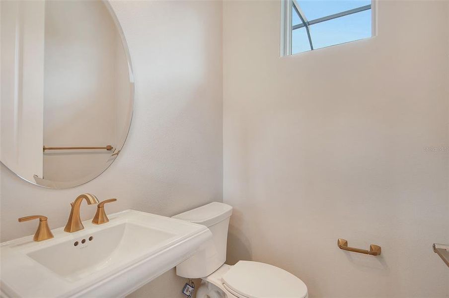 Furnished interior view inside a new home in Canoe Creek, Parrish (Image 13).
