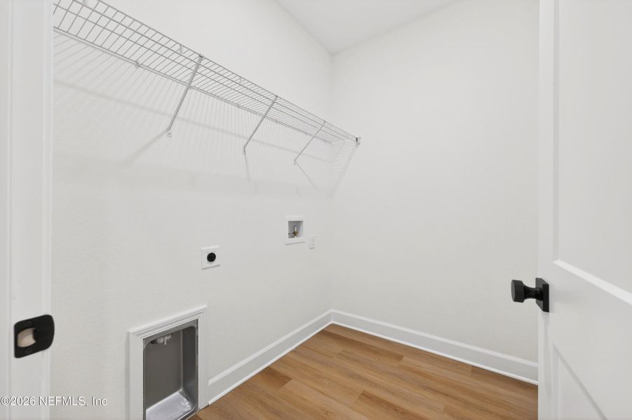 Spacious, unfurnished interior of a new home in , Melrose (Image 28). Spacious, unfurnished interior of a new home in , Melrose (Image 28).