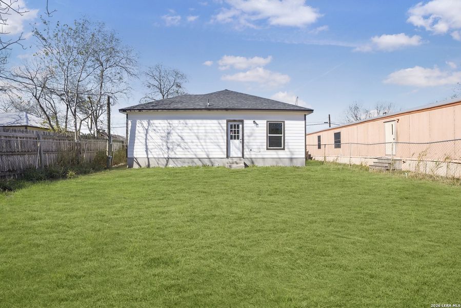 Exterior details and patio area of a home in , Jourdanton (Image 12).