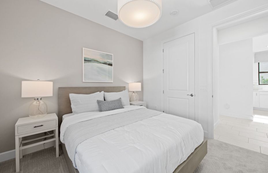 Representative furnished interior of a home built from the Contour by DiVosta in Terreno, Naples (Image 7).