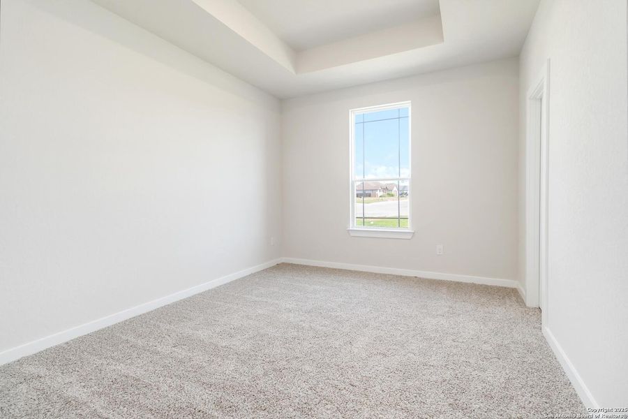 Spacious, unfurnished interior of a new home in Bonita Vista, Pleasanton (Image 23).