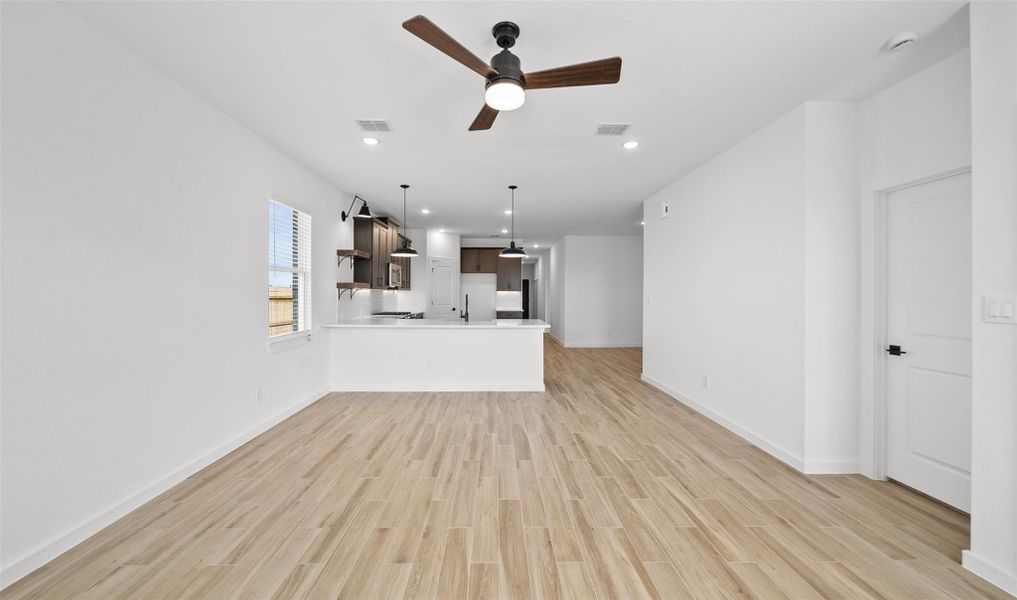 Open floor plan (*Photo not of actual home and used for illustration purposes only.) Open floor plan (*Photo not of actual home and used for illustration purposes only.)