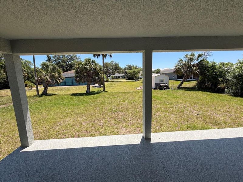 Exterior details and patio area of a home in Gulf Cove, Port Charlotte (Image 4).