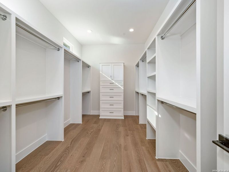 Spacious, unfurnished interior of a new home in , San Antonio (Image 20). Spacious, unfurnished interior of a new home in , San Antonio (Image 20).