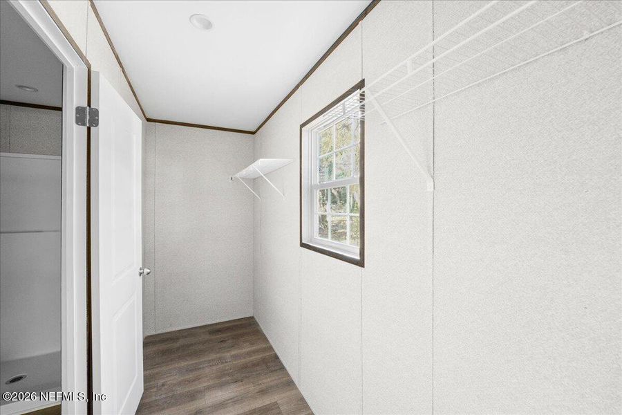 Spacious, unfurnished interior of a new home in , Palatka (Image 19).