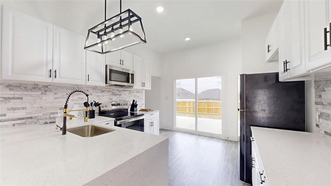 Furnished interior view inside a new home in , Granbury (Image 7).