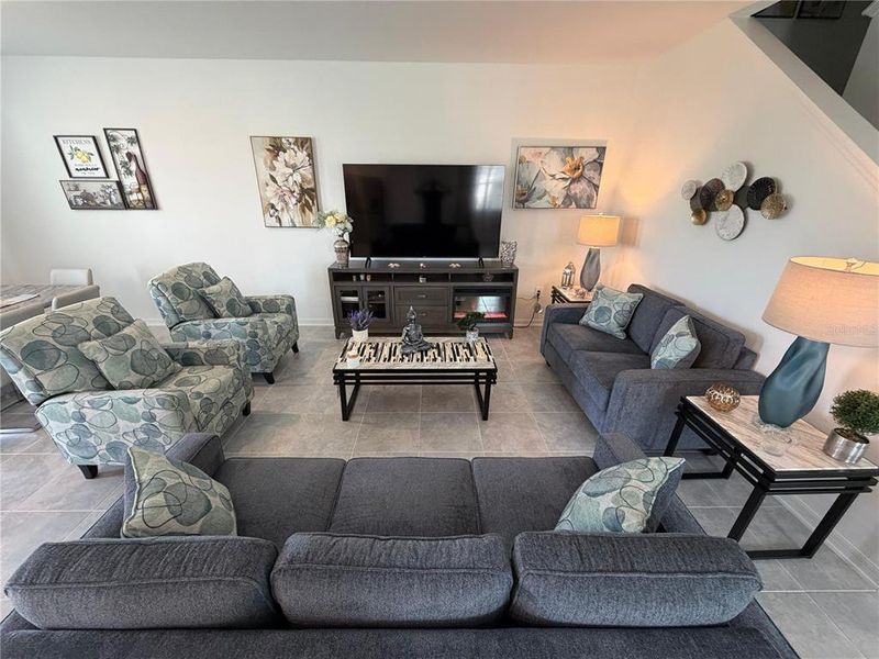 Furnished interior view inside a new home in , Davenport (Image 32). Furnished interior view inside a new home in , Davenport (Image 32).