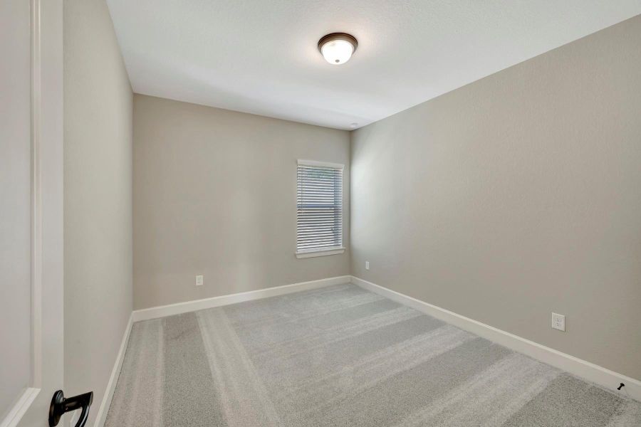 Spacious, unfurnished interior of a new home in Riceland - Summit Collection, Mont Belvieu (Image 19).