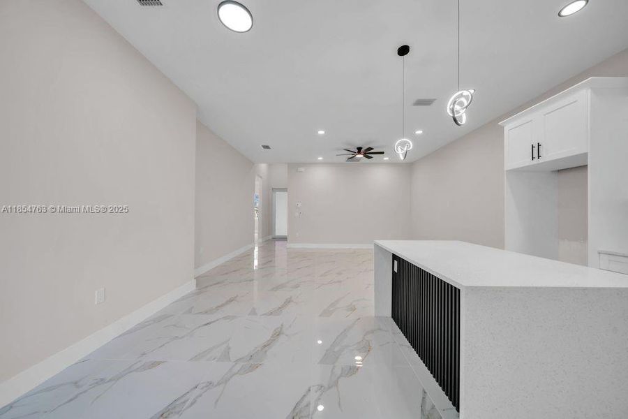 Image 46 of a home in .