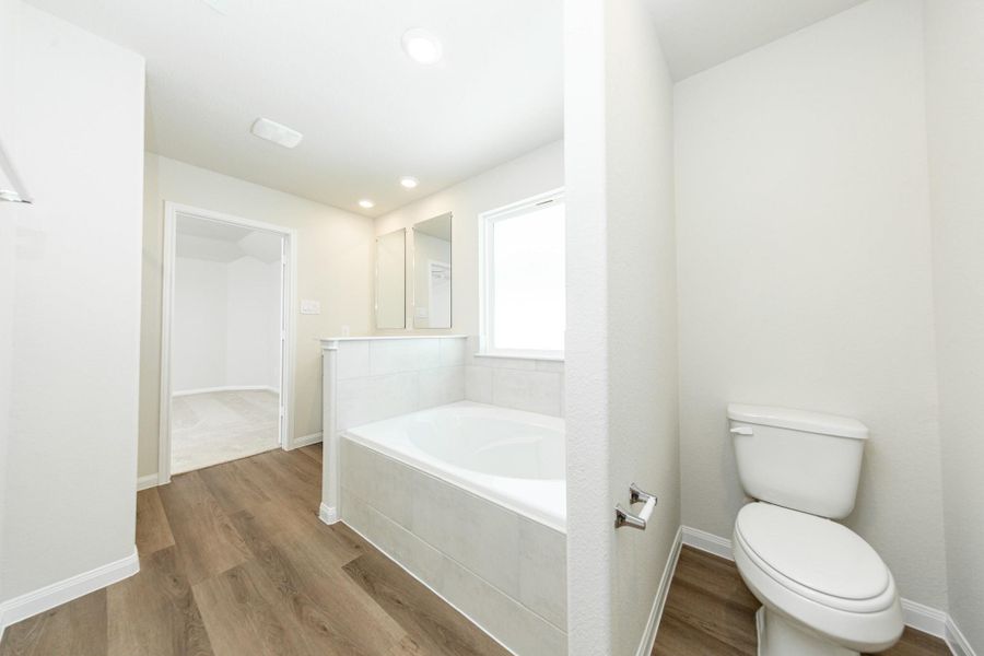 Furnished interior view inside a new home in River's Edge, Conroe (Image 7).