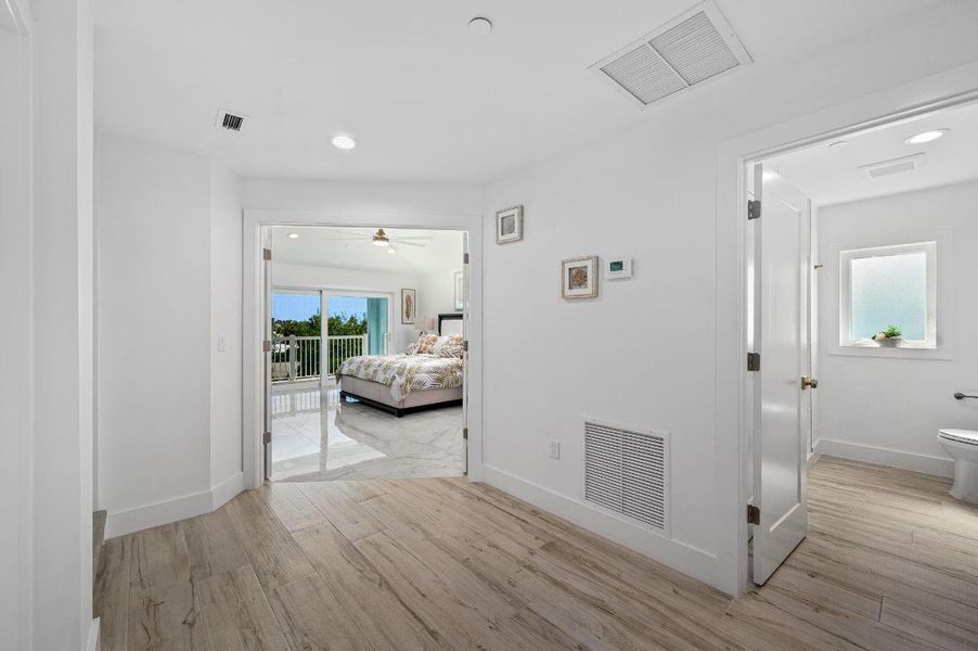 101 Desota St owners swite from afar