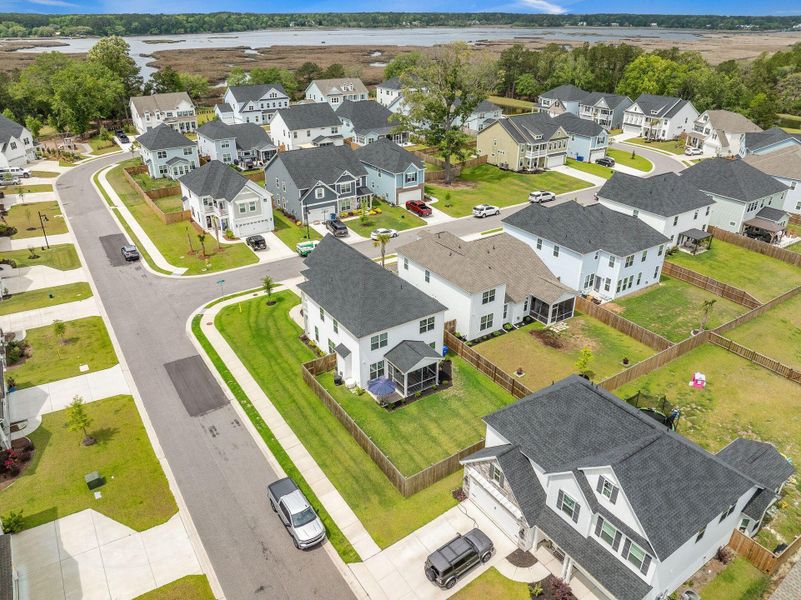 Image 48 of a home in Cordgrass Landing.