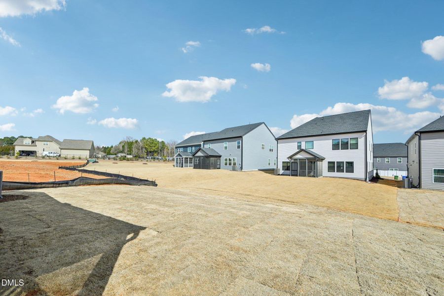 46-web-or-mls-Ken Dr-S2402-046