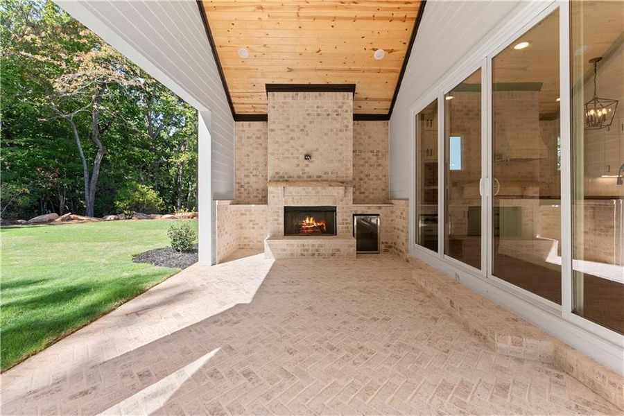 Exterior details and patio area of a home in , Baldwin (Image 38).