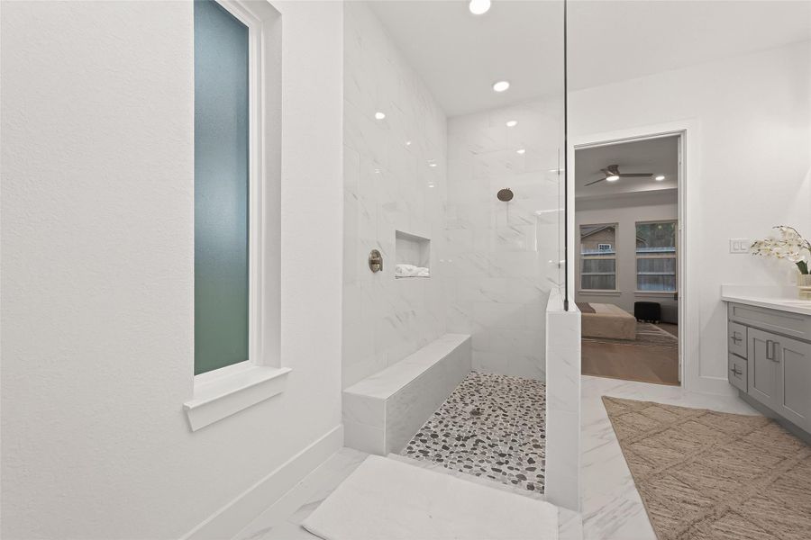 PRIMARY BATHROOM PRIMARY BATHROOM