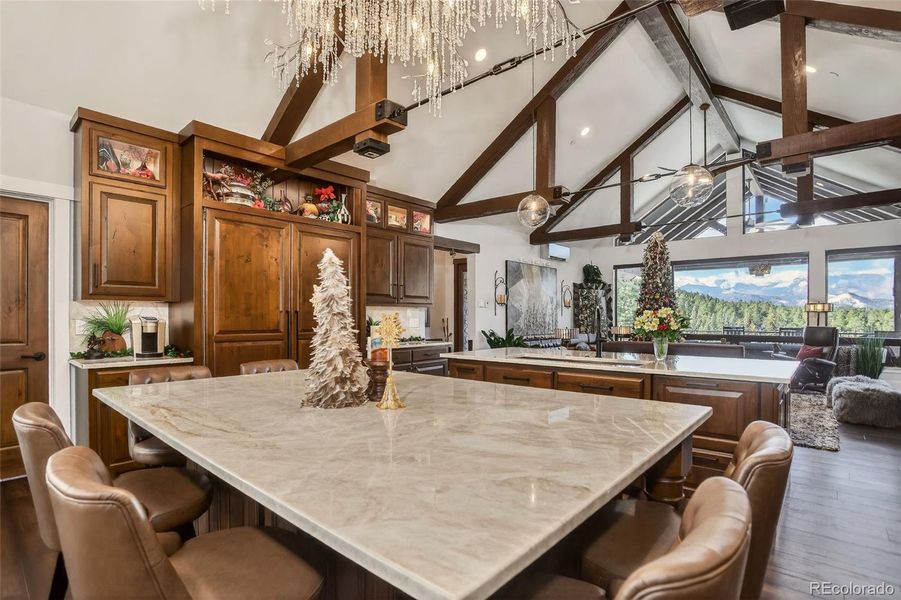 Community amenities in , Evergreen (Image 30).