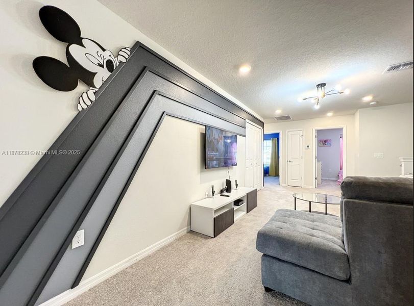 Furnished interior view inside a new home in , Davenport (Image 34).