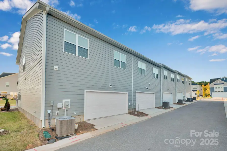 Exterior Garage View Exterior Garage View