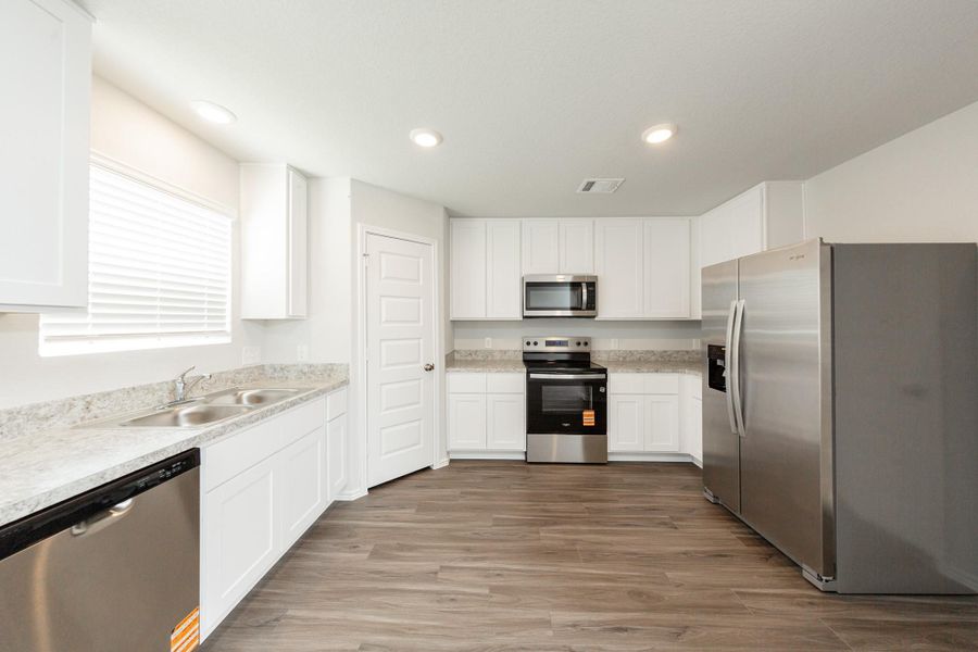 Furnished interior view inside a new home in Townsend Reserve, Splendora (Image 4). Furnished interior view inside a new home in Townsend Reserve, Splendora (Image 4).