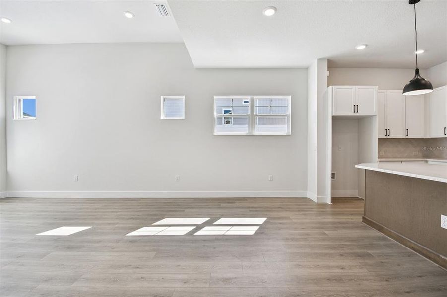 Spacious, unfurnished interior of a new home in Emerald Landing at Waterside at Lakewood Ranch – Cottage Series, Sarasota (Image 24).