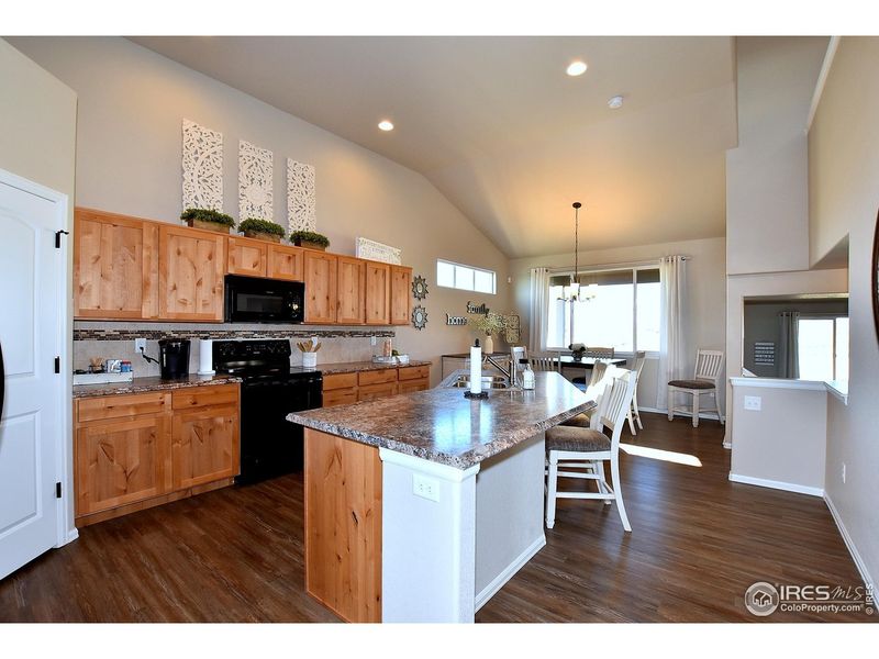 Furnished interior view inside a new home in Union Colony West, Greeley (Image 32). Furnished interior view inside a new home in Union Colony West, Greeley (Image 32).