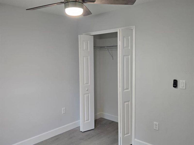 Spacious, unfurnished interior of a new home in , Dunnellon (Image 10).